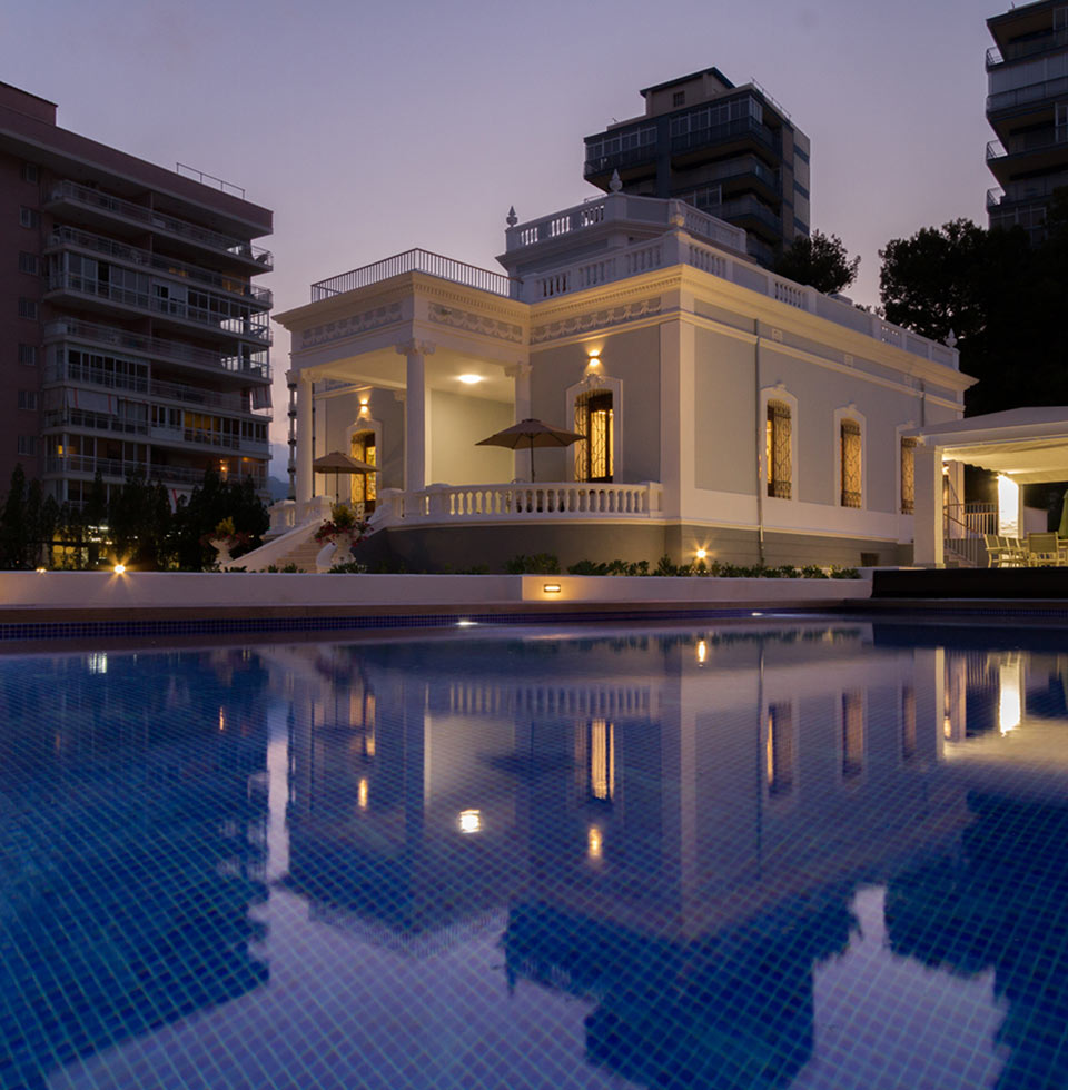 construccion-villa-castellon-piscina