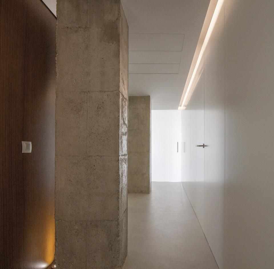 construccion-apartamento-castellon-pasillo